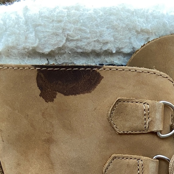 SOREL Caribou. Woman’s Size:10 water proof boot! - Picture 8 of 12